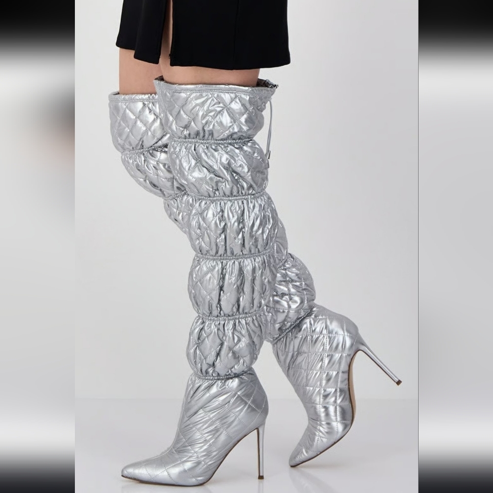 New $125 Steve Madden Silhouette Slip On Knee-length Boots, Silver Sz 36(6)